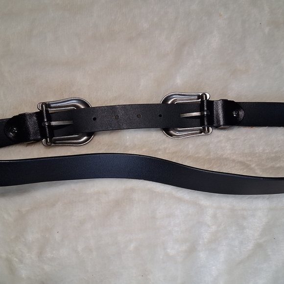 Black and Silver Ornate Western Belt - Picture 4 of 8